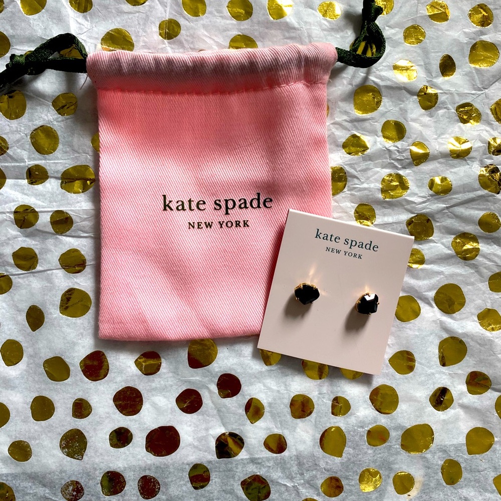 NWT. Kate Spade Treasure Trove stud earrings in jet black with a pink dust bag.